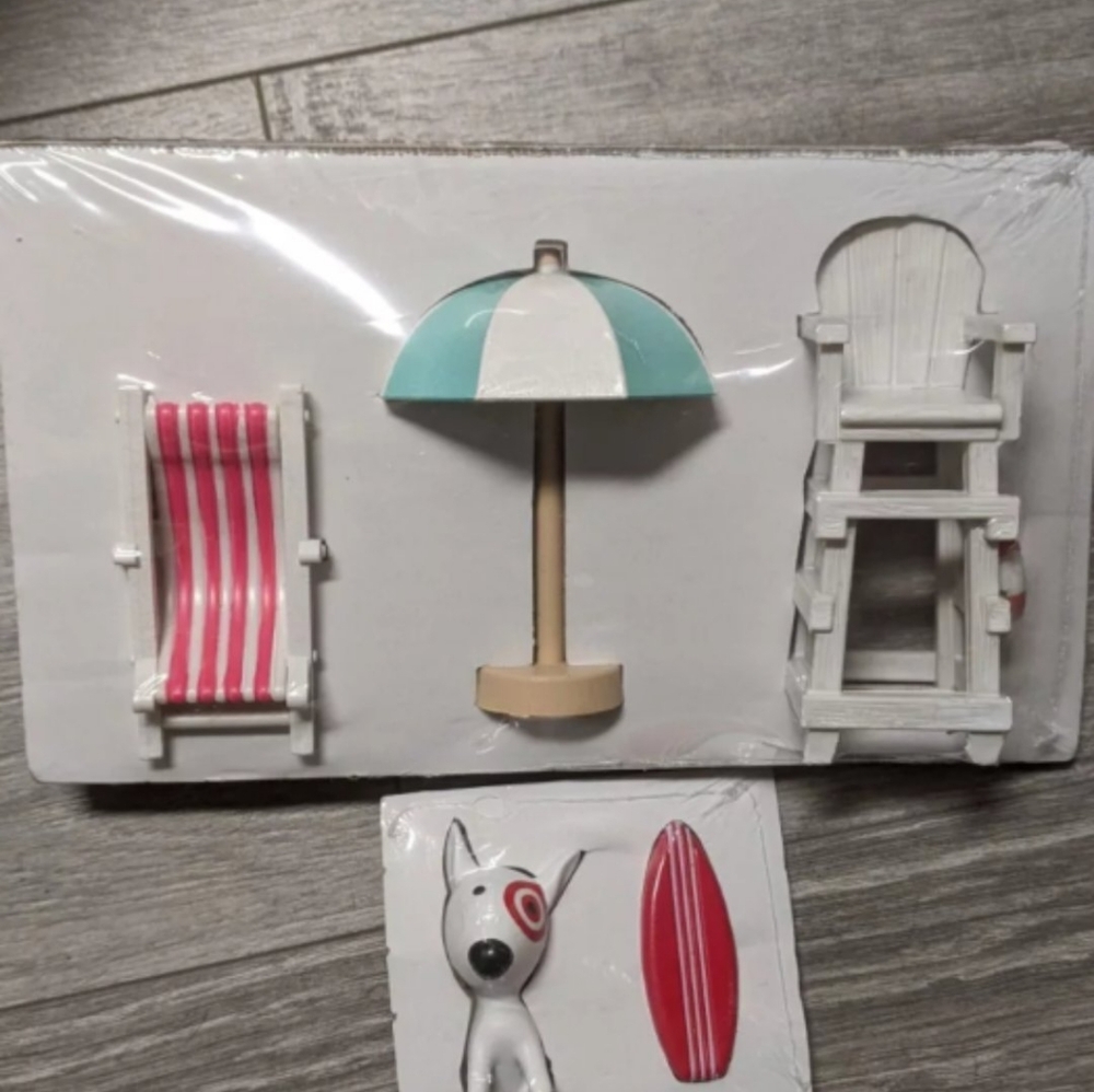 Target Dog Bullseye Beach Set
